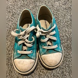 Teal converse